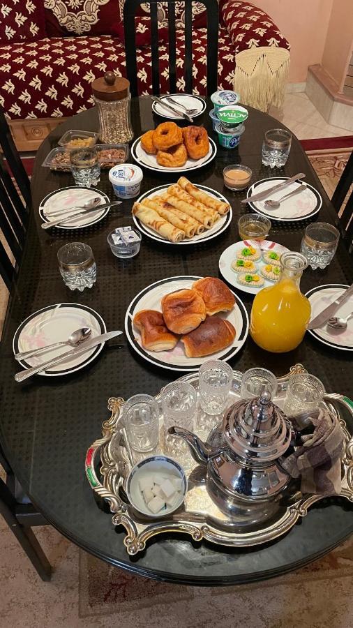 Maison De Ville Agreable Avec Un Patio Marocain Ouarzazate Eksteriør bilde